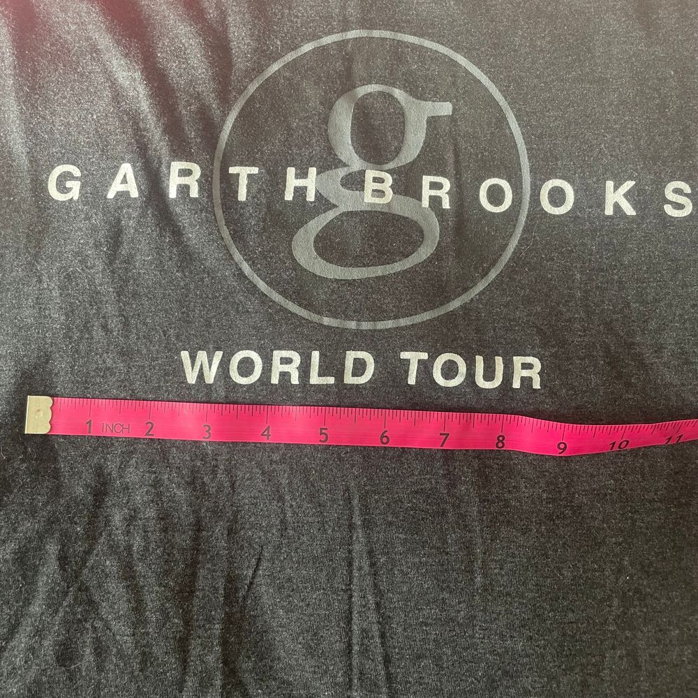 Garth Brooks Country Music Womens gray red Tour Jersey Shirt Short Sleeve Large - Picture 6 of 14